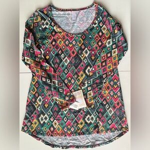 Lularoe Lynnae Tee - Size XS